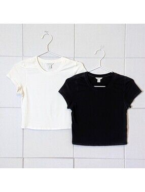 Organic Basics black & white baby tee duo